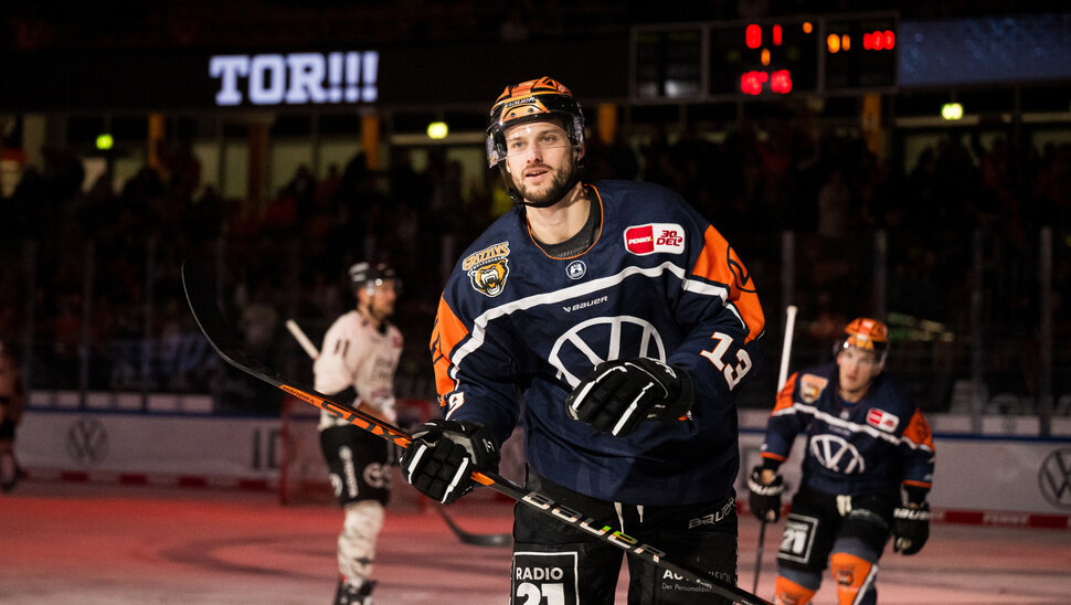 News: Lucas Dumont bleibt für zwei weitere Jahre ein Grizzly