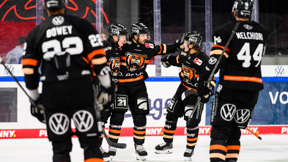 News-Slider: Derbysieg: Grizzlys ringen Bremerhaven nieder