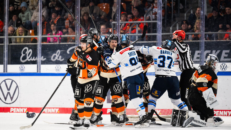 News-Slider: Schwarz-Orange fordert starke Schanzer