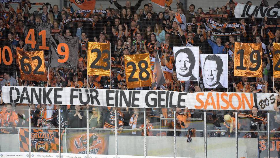 Danke! Die Grizzlys spendieren ihren treuen Fans am Freitag insgesamt 500 Liter Freibier.