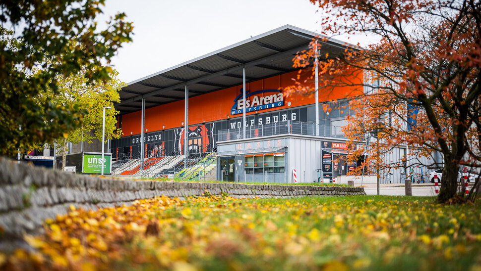 News: Der Fanshop öffnet wieder zu regulären Zeiten