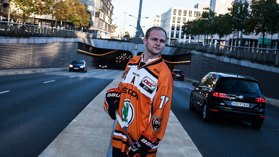 Sebastian Furchner stand mitten im Verkehr am Nordkopf-Tunnel. Bild: Marc Frauendorf.