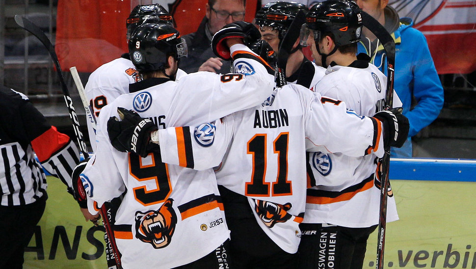 Jubel: Christoph Höhenleitner hatte kurz zuvor das Tor des Tages erzielt.