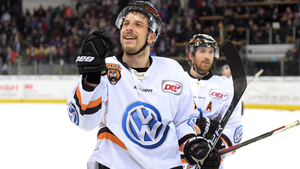 Armin Wurm und die Grizzlys können sich erneut auf die CHL freuen.