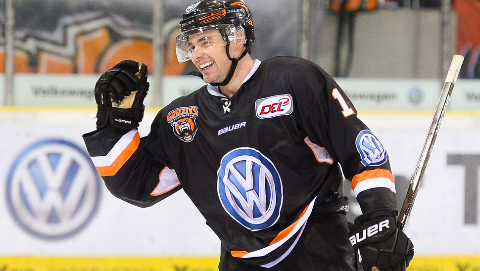 Für Brent Aubin und die Grizzlys geht es im Viertelfinale gegen die Kölner Haie. Citypress24.