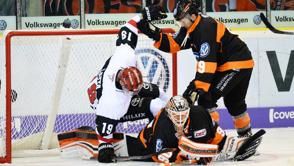 Felix Brückmann und die Grizzlys unterlagen am zweiten Spieltag den Kölner Haien. Bild: CP24.