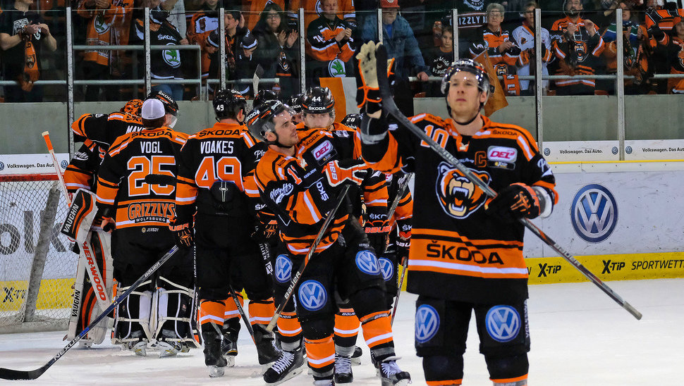 Tyler Haskins, Brent Aubin und Co.: Die Orginaltrikots der Grizzlys können aktuell im Internet ersteigert werden.