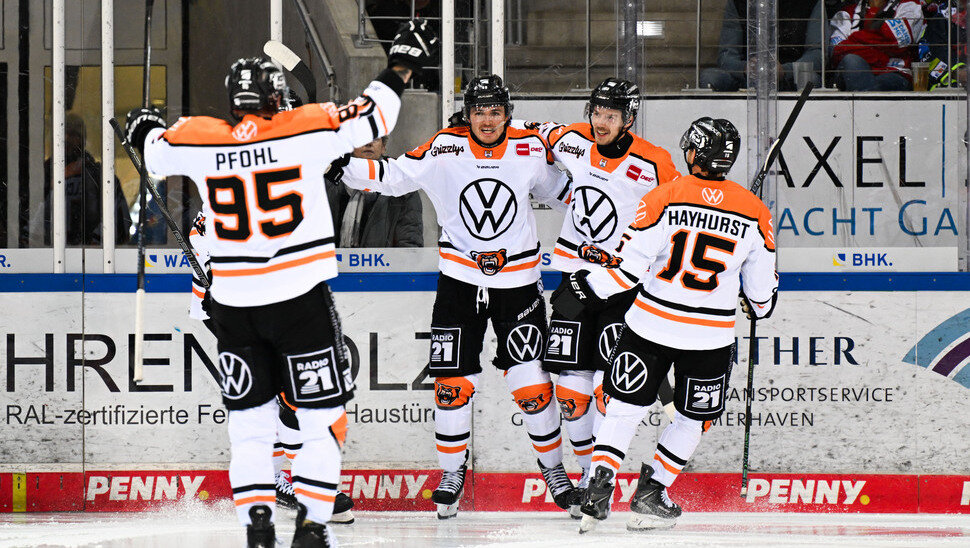 News: Die Grizzlys gewinnen endlich in Bremerhaven!