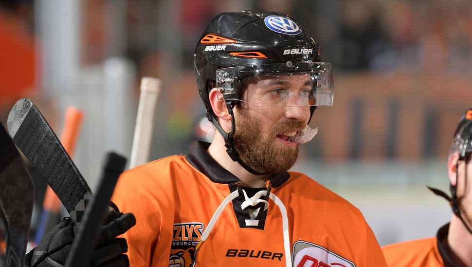 Der stellvertretende Kapitän der Grizzlys bleibt für zwei weitere Jahre an Bord.