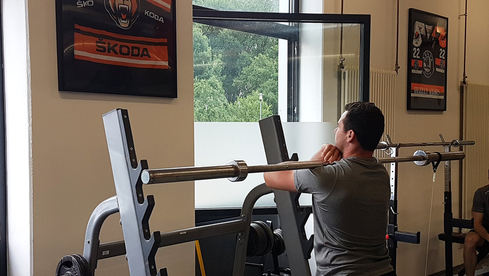 Brent Aubin bei der Übungsausführung. Dem Stürmer war die Vorfreude auf die neue Saison anzumerken.