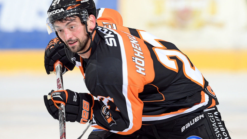 Christoph Höhenleitner und die Grizzlys müssen im neuen Jahr zunächst dreimal in Folge auswärts antreten.