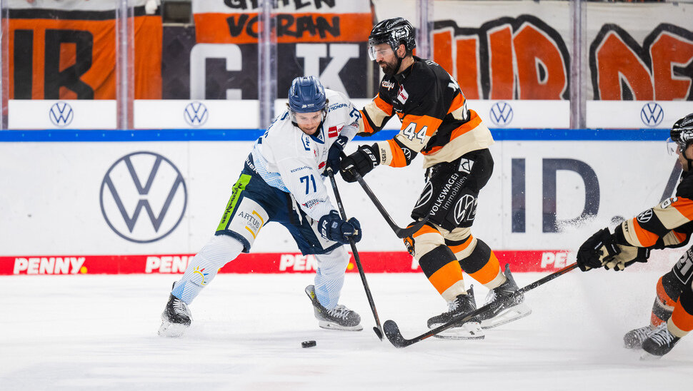 News-Slider: Heimniederlage gegen Straubing