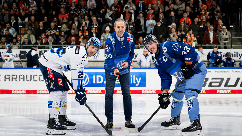 News-Slider: Starker Schulterschluss zwischen Werk und Grizzlys