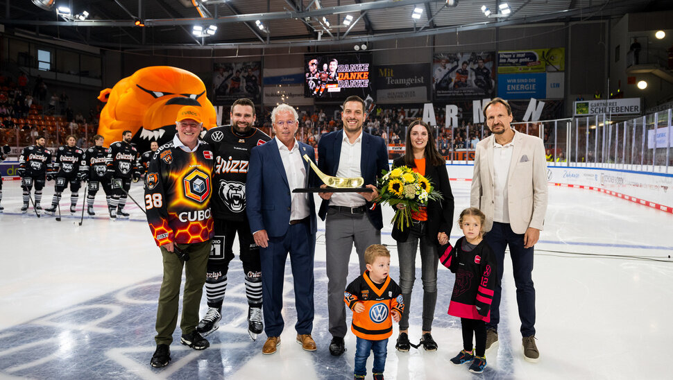 News: Große Verabschiedung für Armin Wurm - Grizzlys unterliegen