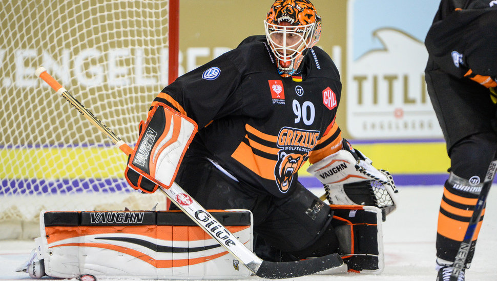 Grizzlys-Goalie Felix Brückmann war bei allen Gegentoren machtlos. Bild: CP24.