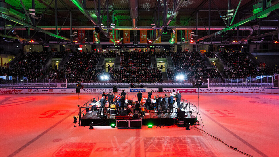 News-Slider: „Wolfsburg singt“ sorgt für Gänsehautatmosphäre