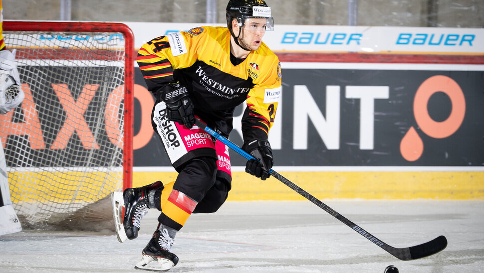 News: Grizzlys nehmen Janik Möser unter Vertrag